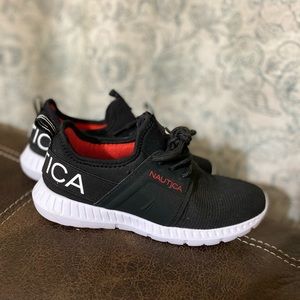 Nautica Black and White Boy running shoes size 2